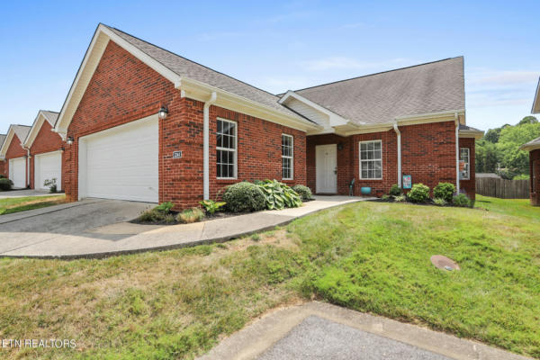 2261 LUCADO WAY, KNOXVILLE, TN 37909 - Image 1