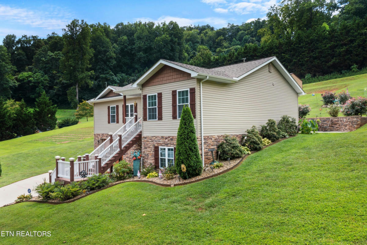 180 OWENS DR, ROCKY TOP, TN 37769, photo 1 of 46