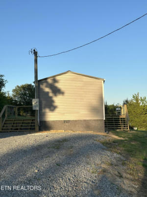 2483 SWEETWATER VONORE RD, SWEETWATER, TN 37874, photo 4 of 9