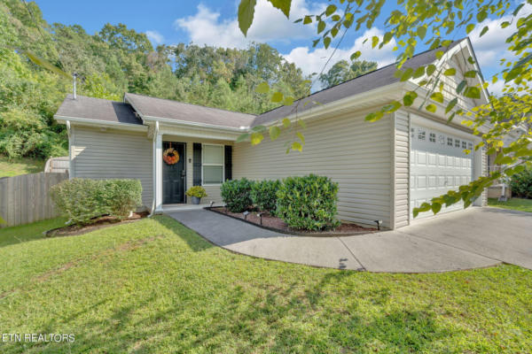 5944 BEARDEN VIEW LN, KNOXVILLE, TN 37909 - Image 1