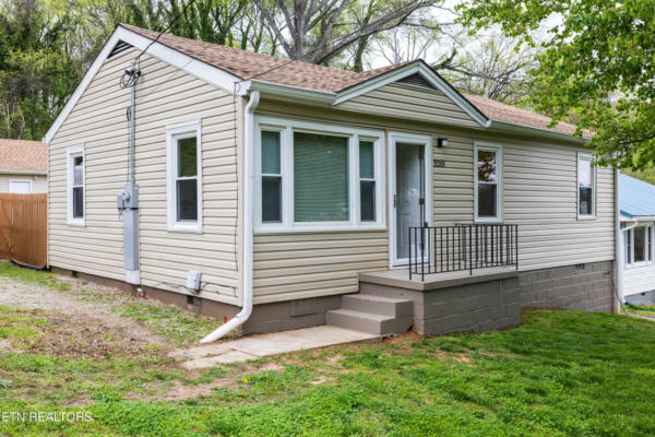 2201 CHESTER ST, KNOXVILLE, TN 37915 - Image 1