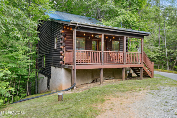 1801 BEACH FRONT DR, SEVIERVILLE, TN 37876 - Image 1