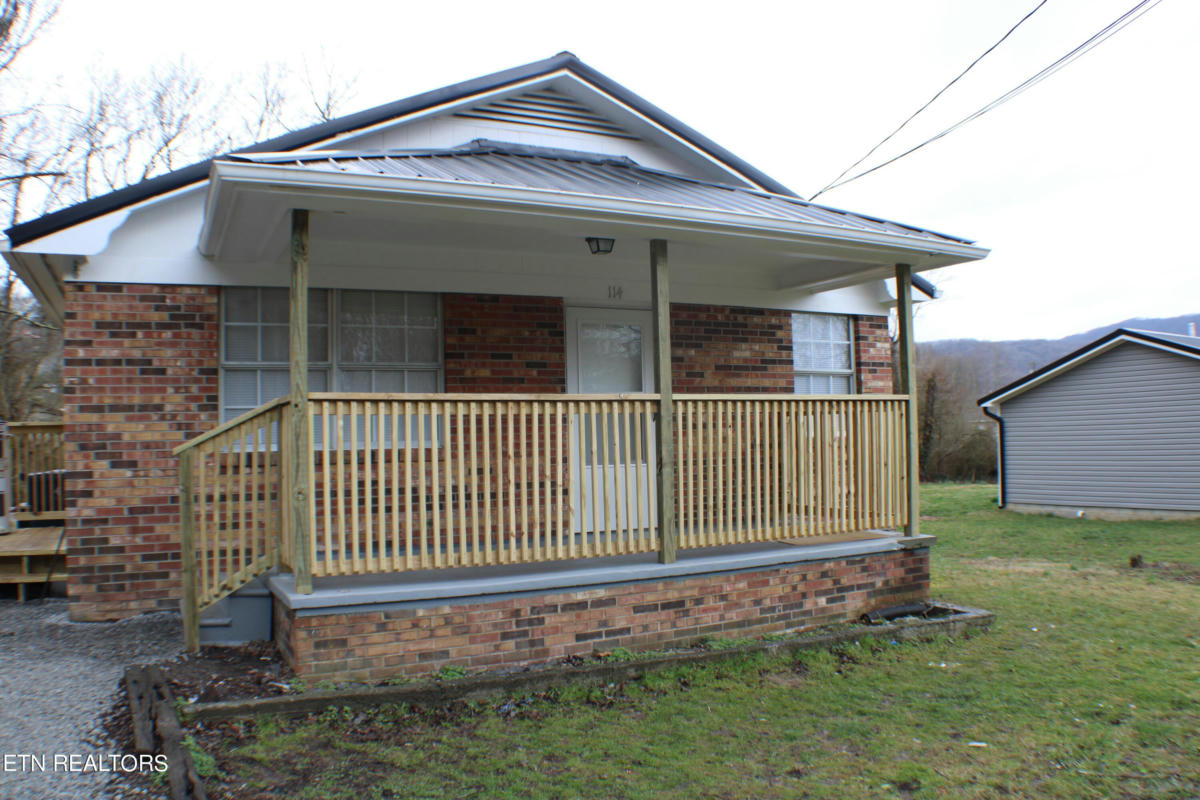 114 E ROCHESTER AVE, MIDDLESBORO, KY 40965, photo 1 of 15