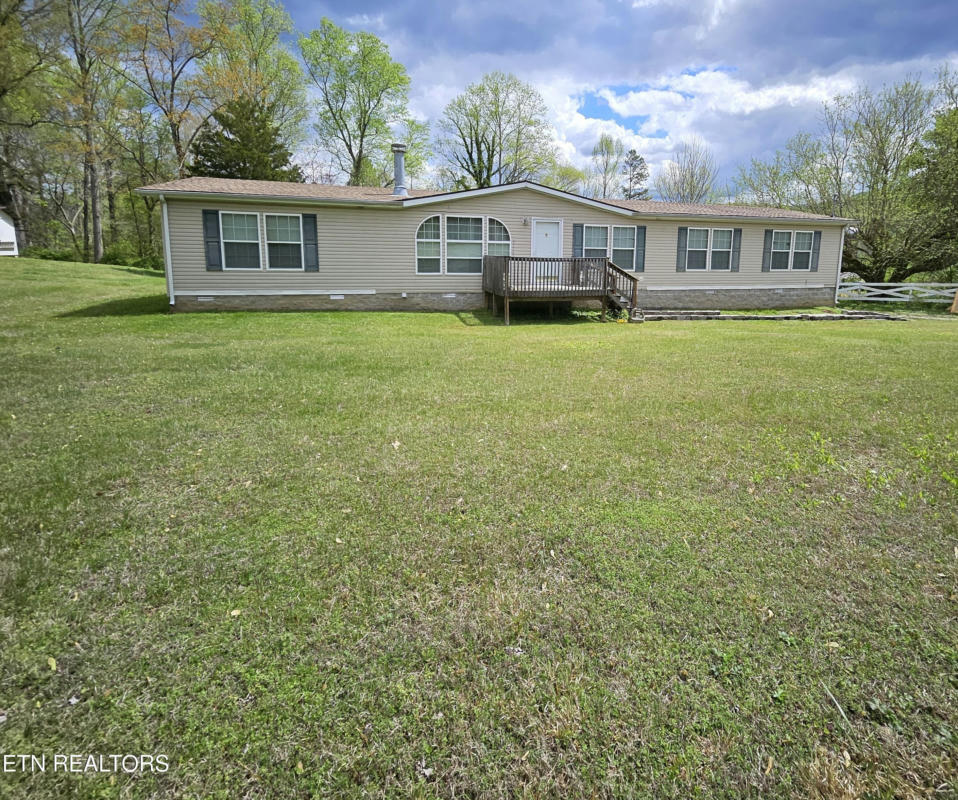 275 OLLIS RD, OLIVER SPRINGS, TN 37840, photo 1 of 26