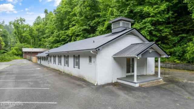 560 KING BRANCH RD, SEVIERVILLE, TN 37876 - Image 1