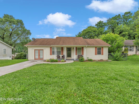 1013 PLEASANT KNOLL LN, KNOXVILLE, TN 37915 - Image 1