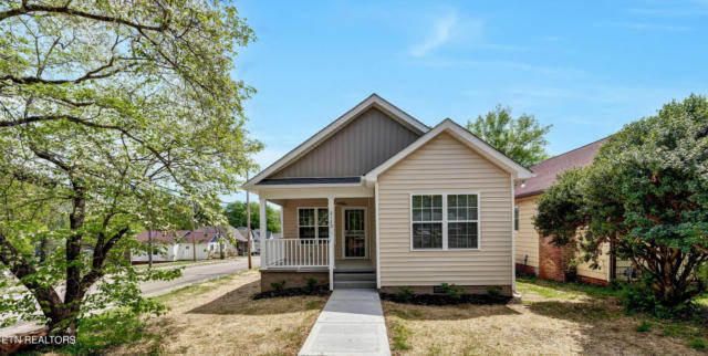 2120 MCCALLA AVE, KNOXVILLE, TN 37915 - Image 1